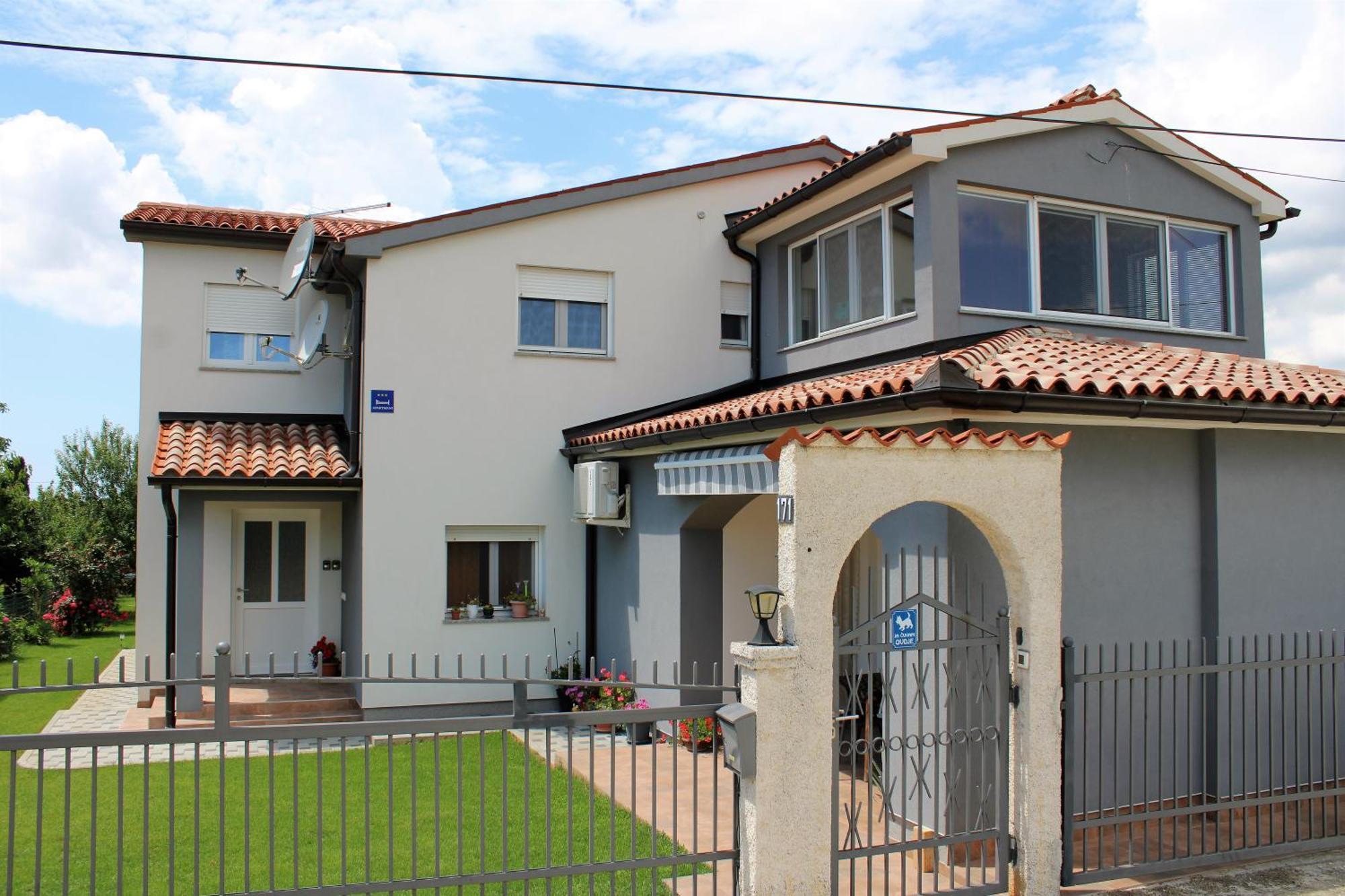 Apartments Nelle Пула Экстерьер фото